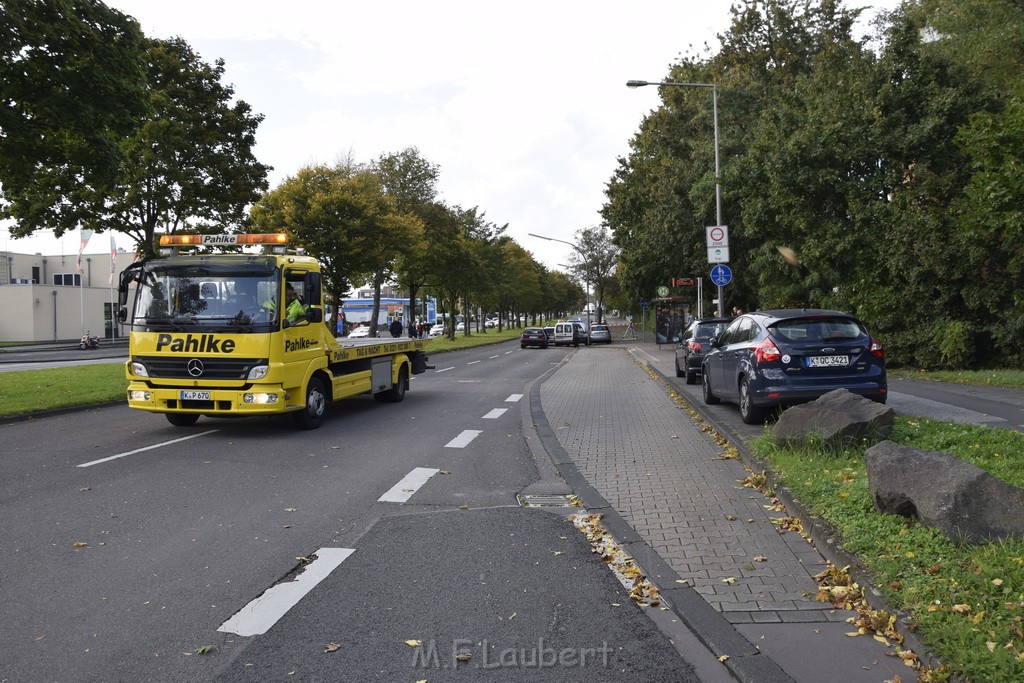 VU Koeln Buchheim Frankfurterstr Beuthenerstr P185.JPG - Miklos Laubert